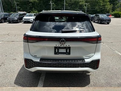 2026 Volkswagen Tiguan 2.0T SE R-Line Black
