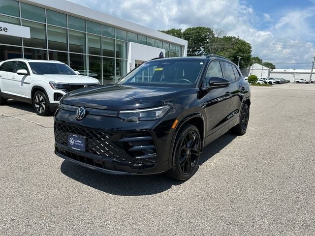 2025 Volkswagen Tiguan 2.0T SE R-Line Black