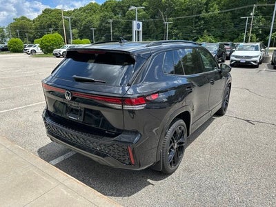 2026 Volkswagen Tiguan 2.0T SE R-Line Black