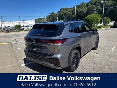 2026 Volkswagen Tiguan 2.0T SE R-Line Black