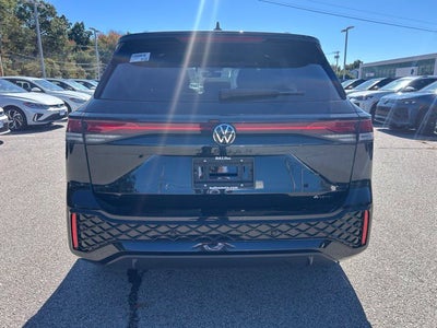 2026 Volkswagen Tiguan SE R-Line Black