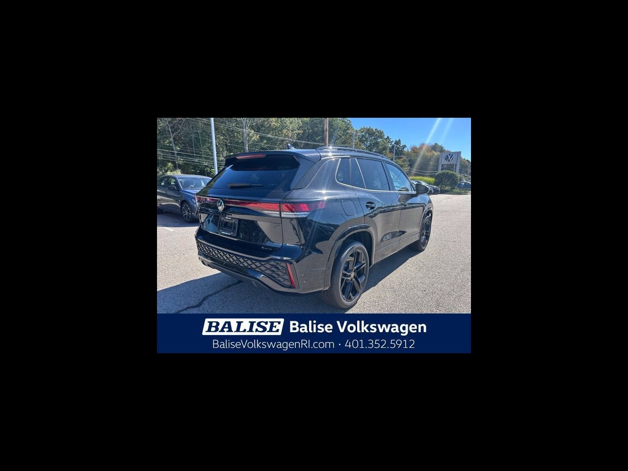 2026 Volkswagen Tiguan SE R-Line Black