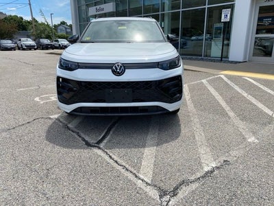 2025 Volkswagen Tiguan 2.0T SE R-Line Black