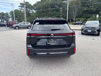 2026 Volkswagen Tiguan 2.0T SE R-Line Black