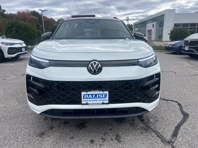 2026 Volkswagen Tiguan SE R-Line Black