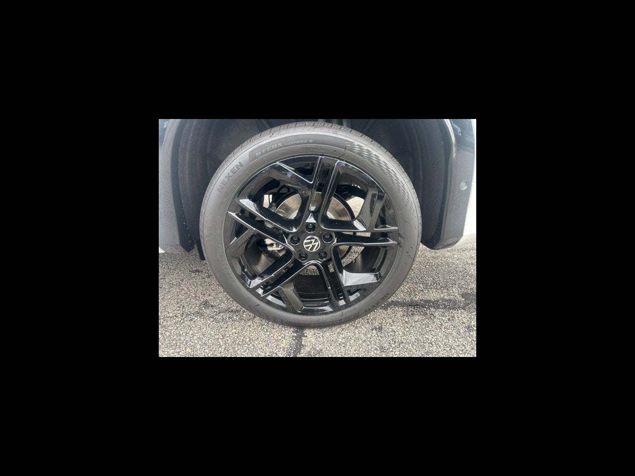 2026 Volkswagen Tiguan SE R-Line Black