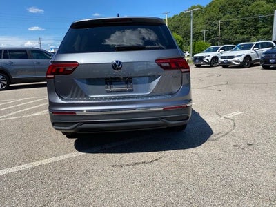 2023 Volkswagen Tiguan 2.0T SE