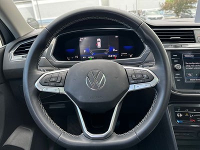 2023 Volkswagen Tiguan 2.0T SE