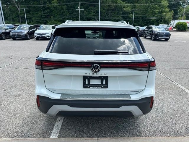 2026 Volkswagen Tiguan 2.0T SE