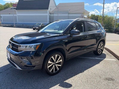 2023 Volkswagen Taos 1.5T SE