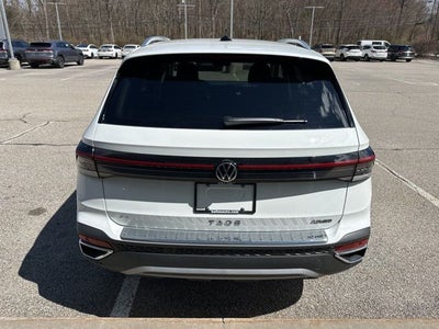 2026 Volkswagen Taos 1.5T SE