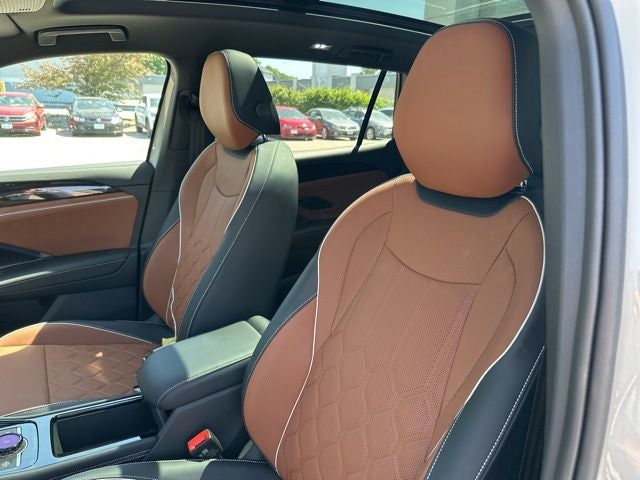 2026 Volkswagen Tiguan 2.0T SEL R-Line Turbo