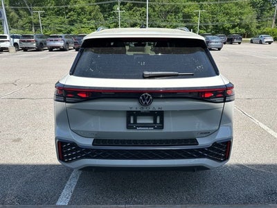 2026 Volkswagen Tiguan 2.0T SEL R-Line Turbo