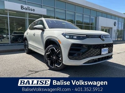 2026 Volkswagen Tiguan 2.0T SEL R-Line Turbo