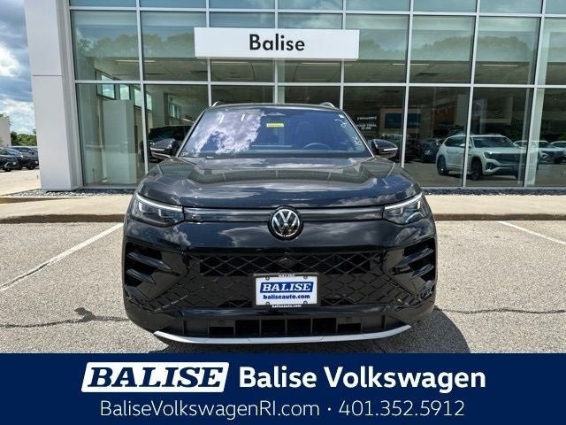 2026 Volkswagen Tiguan 2.0T SEL R-Line
