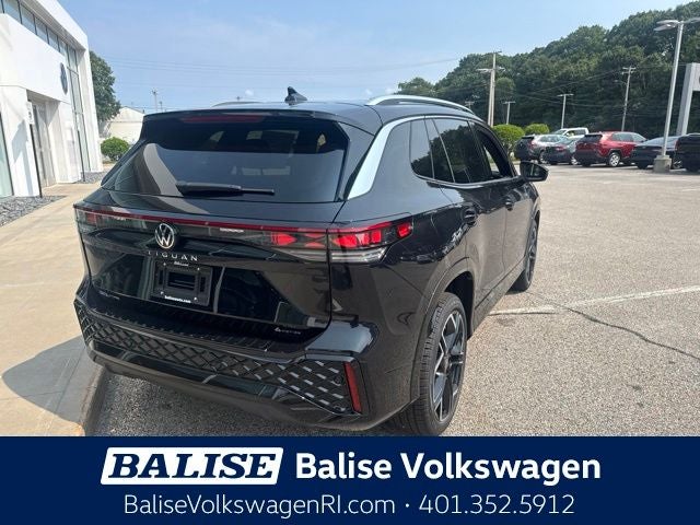 2026 Volkswagen Tiguan 2.0T SEL R-Line Turbo