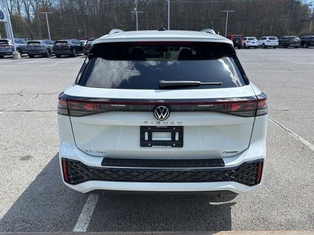 2026 Volkswagen Tiguan 2.0T SEL R-Line Turbo