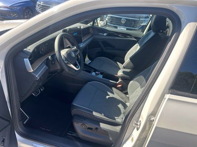 2026 Volkswagen Tiguan SEL R-Line Turbo