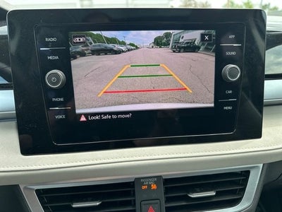 2025 Volkswagen Taos 1.5T SE