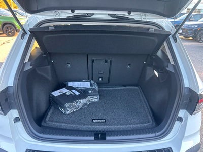 2027 Volkswagen Taos 1.5T SE