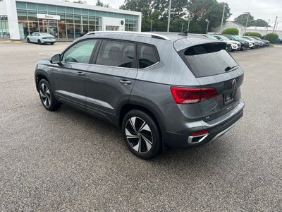 2024 Volkswagen Taos 1.5T SE