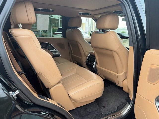 2025 Land Rover Range Rover SE LWB