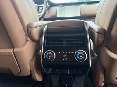 2025 Land Rover Range Rover SE LWB