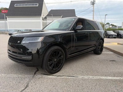 2025 Land Rover Range Rover SE LWB