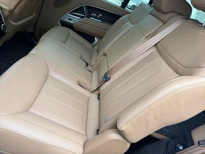 2025 Land Rover Range Rover SE LWB