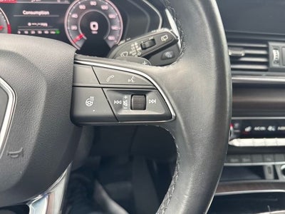2023 Audi Q5 45 S line Premium quattro