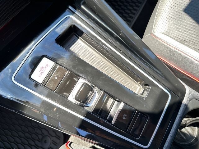 2024 Volkswagen Golf GTI 2.0T SE