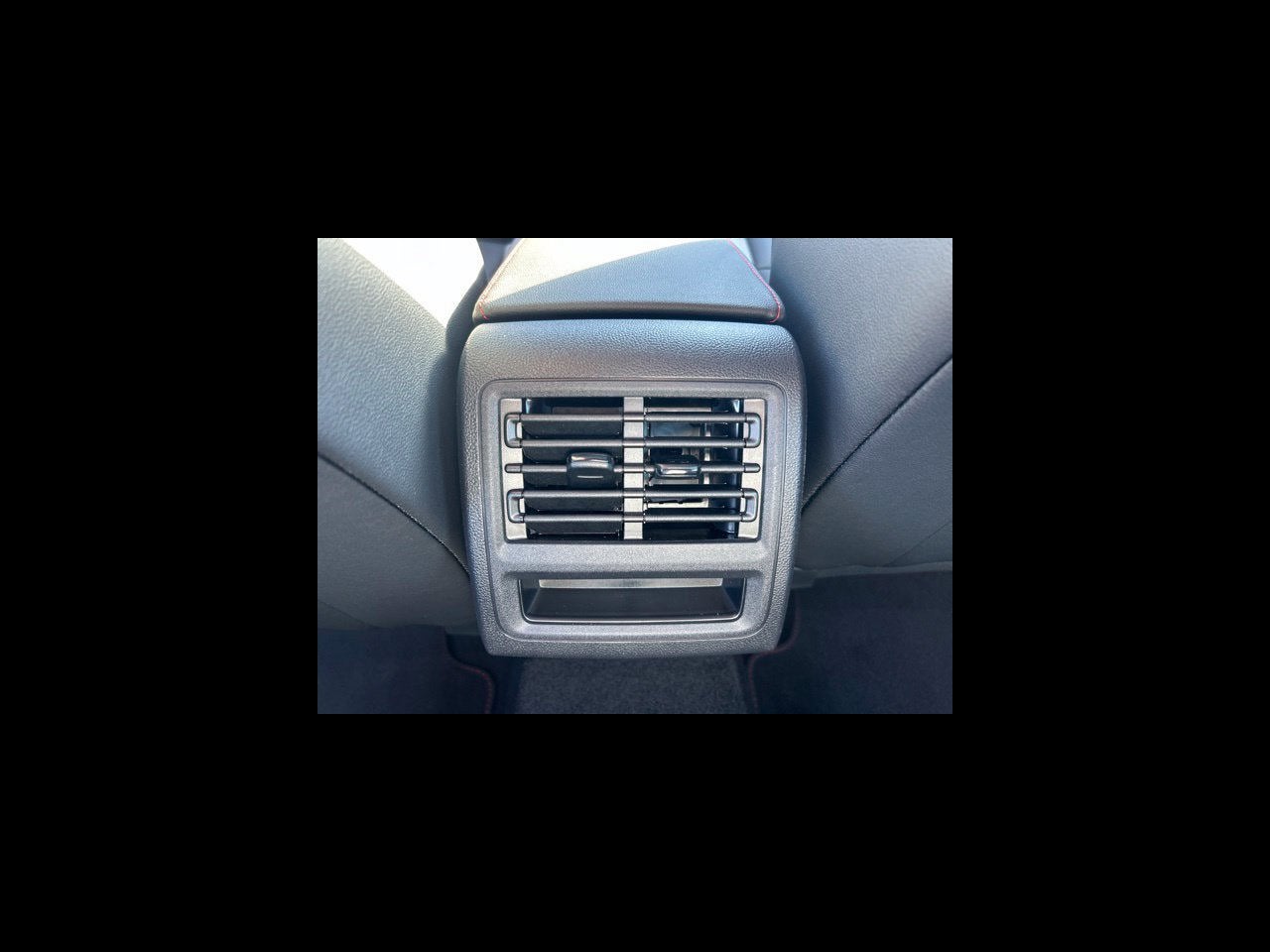 2026 Volkswagen Golf GTI SE