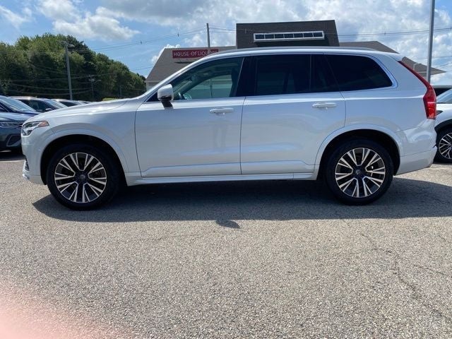 2021 Volvo XC90 T6 Momentum