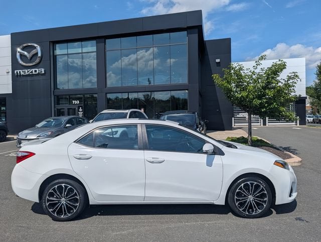 2016 Toyota Corolla S Plus