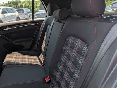 2017 Volkswagen Golf GTI Sport