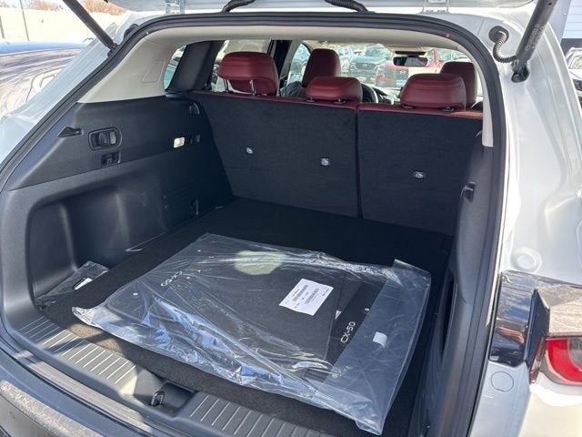 2026 Mazda Mazda CX-50 Hybrid Premium AWD