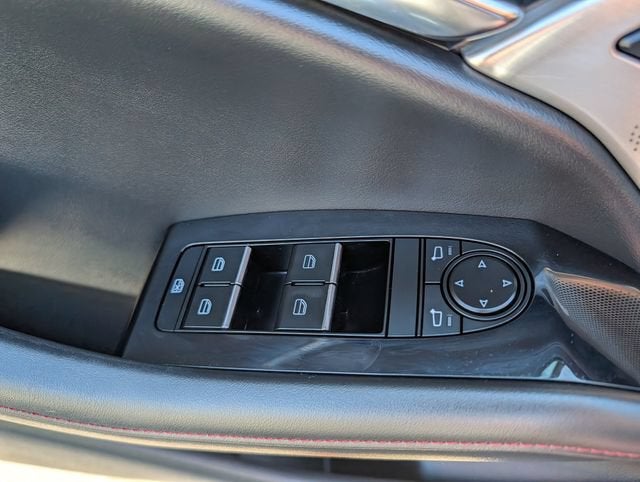 2023 Mazda Mazda3 Hatchback 2.5 S Carbon Edition