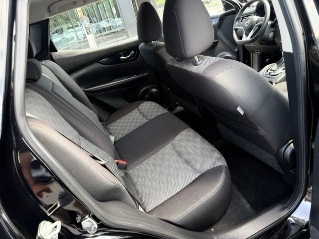 2018 Nissan Rogue Sport SV