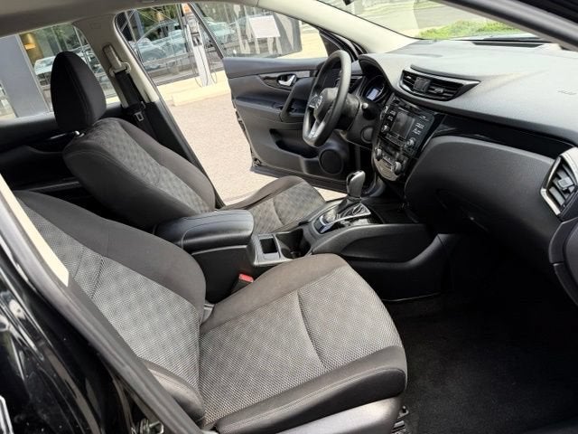 2018 Nissan Rogue Sport SV