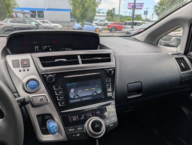 2017 Toyota Prius v Two