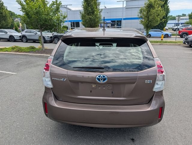 2017 Toyota Prius v Two