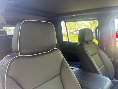 2025 GMC Yukon XL Elevation