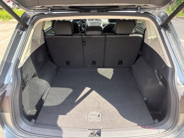 2019 Volkswagen Tiguan 2.0T SEL Premium