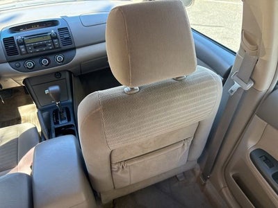 2005 Toyota Camry LE