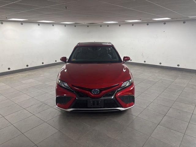 2022 Toyota Camry Hybrid XSE