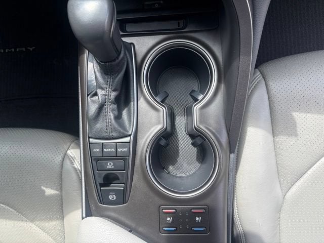 2021 Toyota Camry XSE V6
