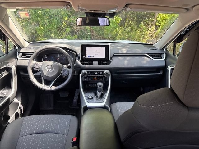 2023 Toyota RAV4 Hybrid XLE