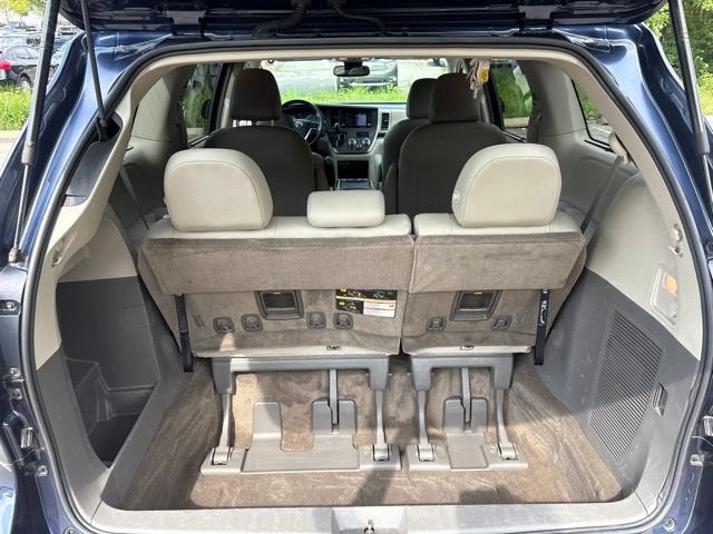 2018 Toyota Sienna XLE