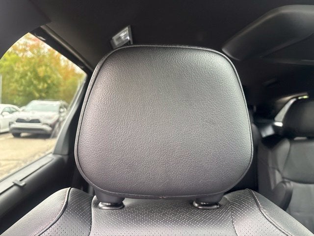 2025 Toyota Sienna Platinum