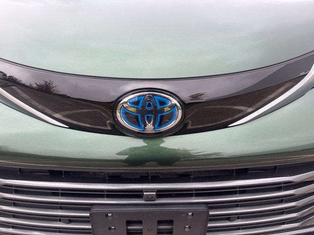 2025 Toyota Sienna Platinum